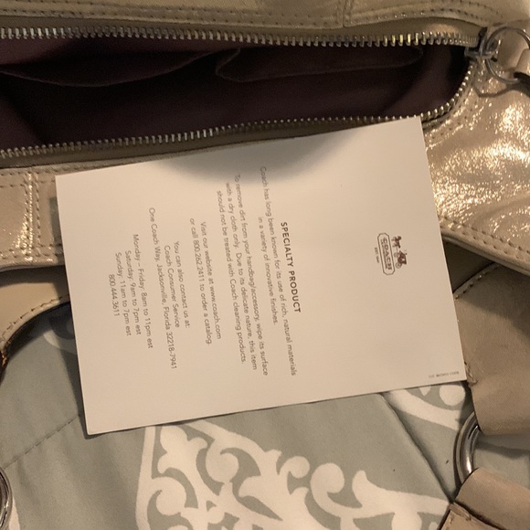 Coach shoulder bag - Picture 7 of 9